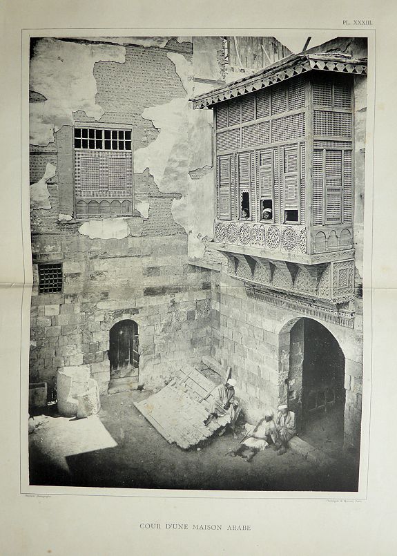 BECHARD, Emile, Cour D'Une Maison Arabe., antique map, old maps