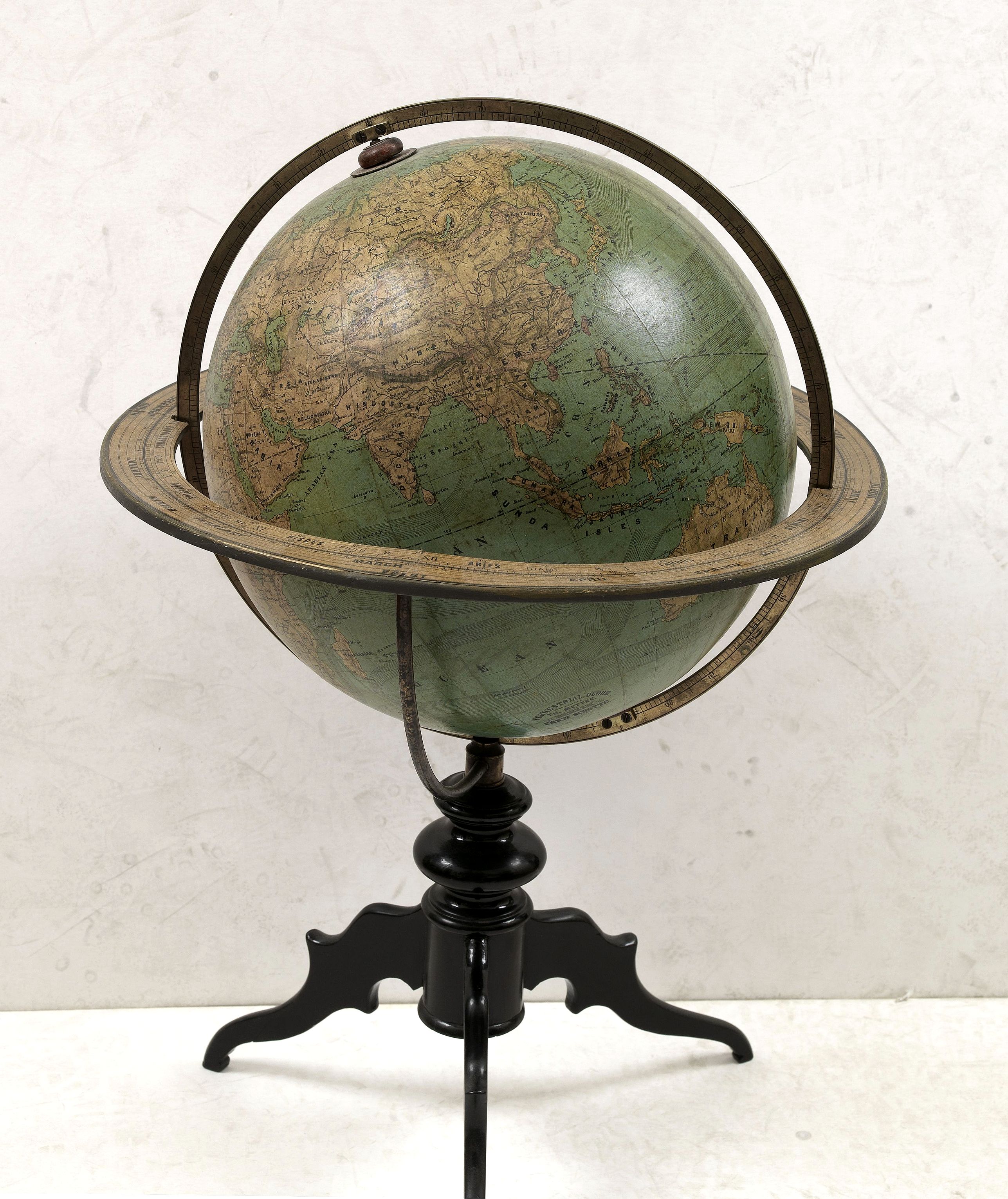 SCHOTTE, E., Terrestrial Globe constructed by Th. Mettke., antique map, old maps