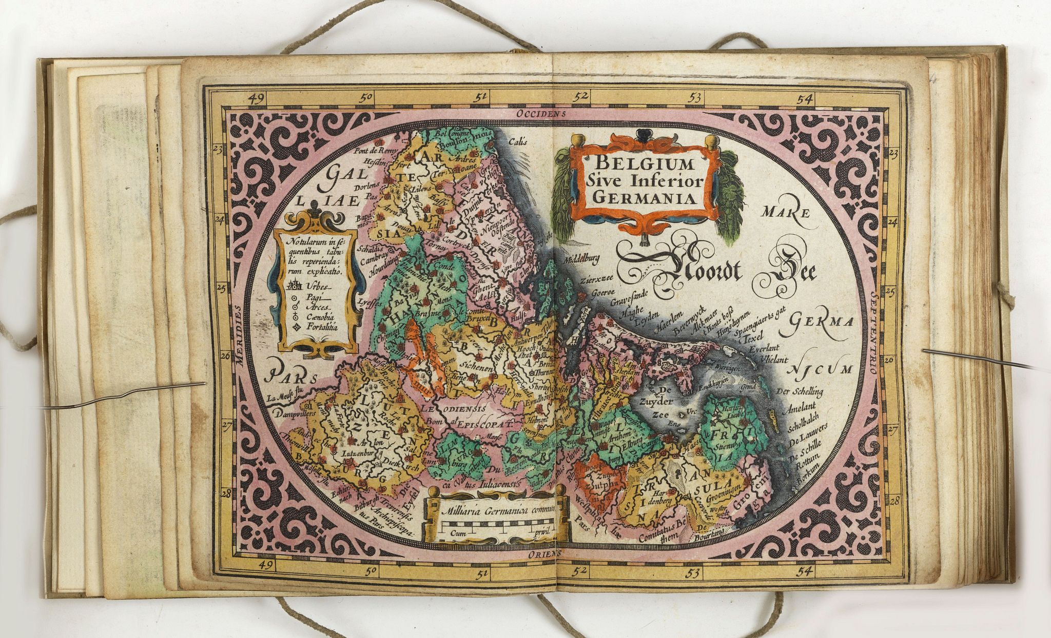GOOS, A., Nieuw Nederlandtsch Caertboeck. Waer in volkomentlijcker als oyt te voren vertoont werden de XVII. Nederlanden., antique map, old maps