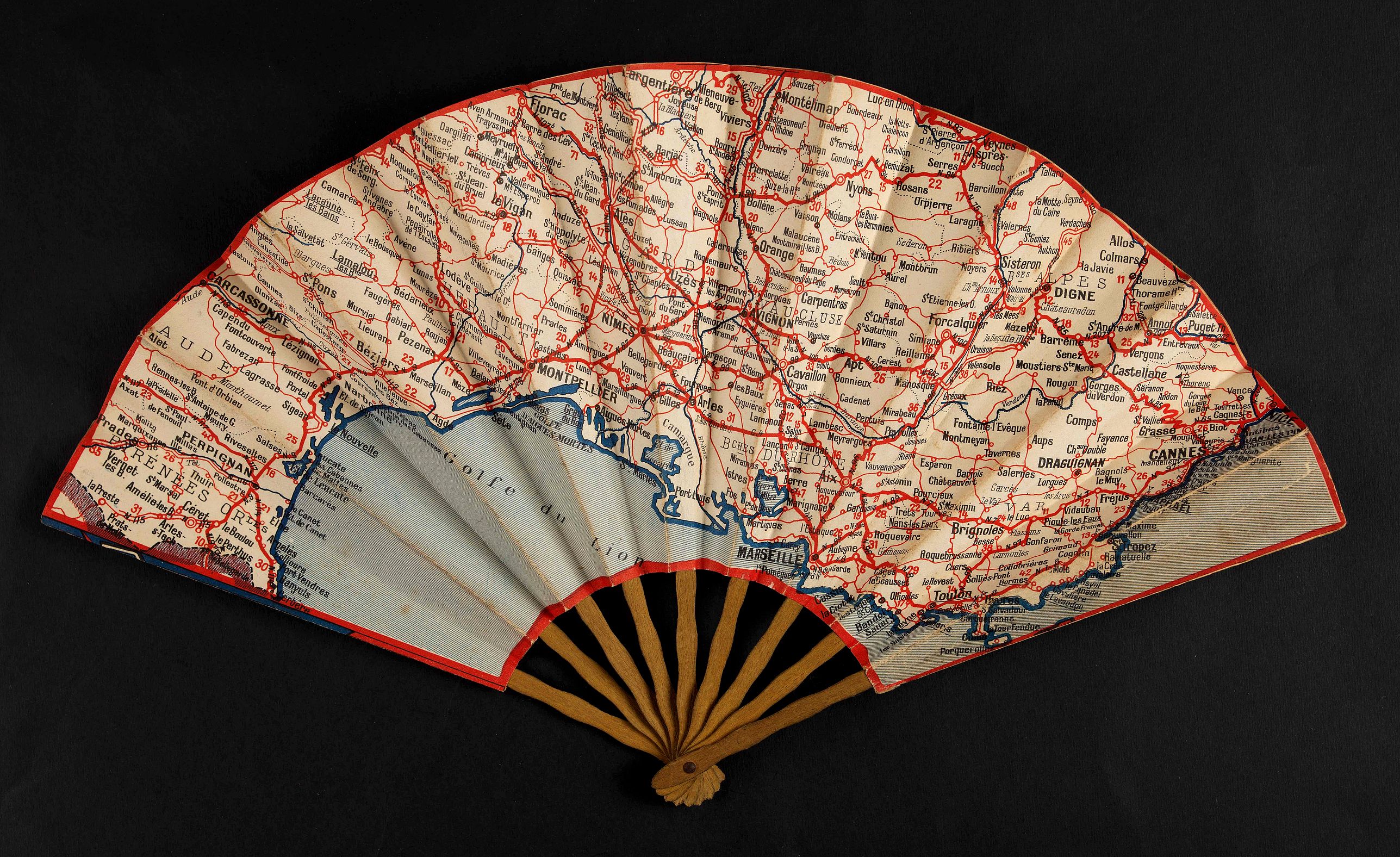 CINZANO, Carte éventail offert par Cinzano ( Orléanais), antique map, old maps