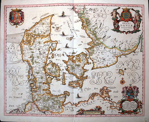 JANSSONIUS, J., Regni Daniae Accuratissima delineatio. Nobilißimo Amplißimo, consultißimoque viro D. Gerardo Schaep. I.V.D. Inclyti et Celeberrimi Amsterodamensium Emporii consuli ac Senatori: et ad Serenißimos Sueciae?? Daniaeq, Reges Legato Dignissimo, Fidelissimo D. D, antique map, old maps