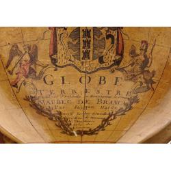 Globe Terrestre  Didié et Présénté a Monseigneur le Comté  Maubec de Brancas...