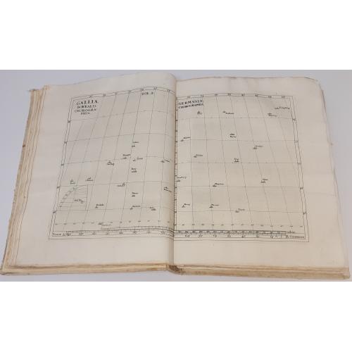 Old map image download for Critica Quadripartita, in qua plura recens inventa, et emendate circa Geographiae artificium, historiam, technicam, et astrologiam …