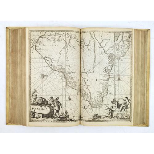 Rare, antique map of  De Nieuwe en Onbekende Weereld: of Beschryving van America en 't Zuid-Land.