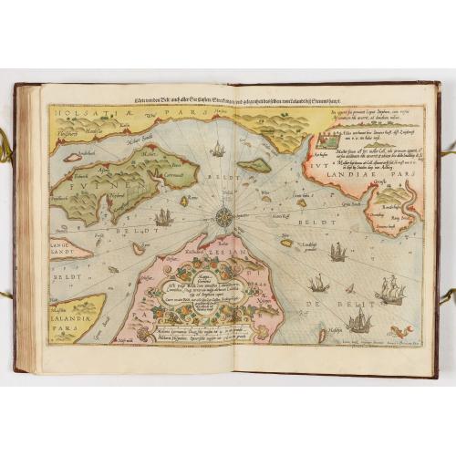 Old map image download for First German text edition of the Spieghel der Zeevaerdt…