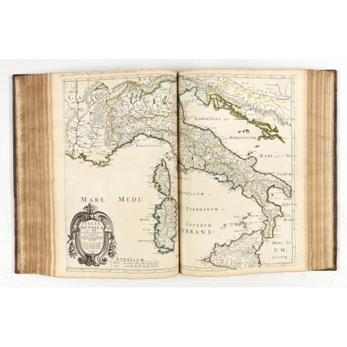 Old map image download for Les Isles Britanniques, l'Espagne, la France, l'Italie, & l'Allemagne, Descrites en plusieurs cartes & divers Traictés… ("Les cinq royaumes").