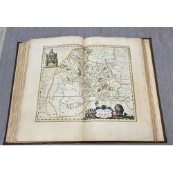 (China Atlas) Atlas Nuevo de la Extrema Asia o descripcion geographica del Imperio de los Chinas. Por el R.P. MARTINO MARTIONIO de la Compania de Iesu.