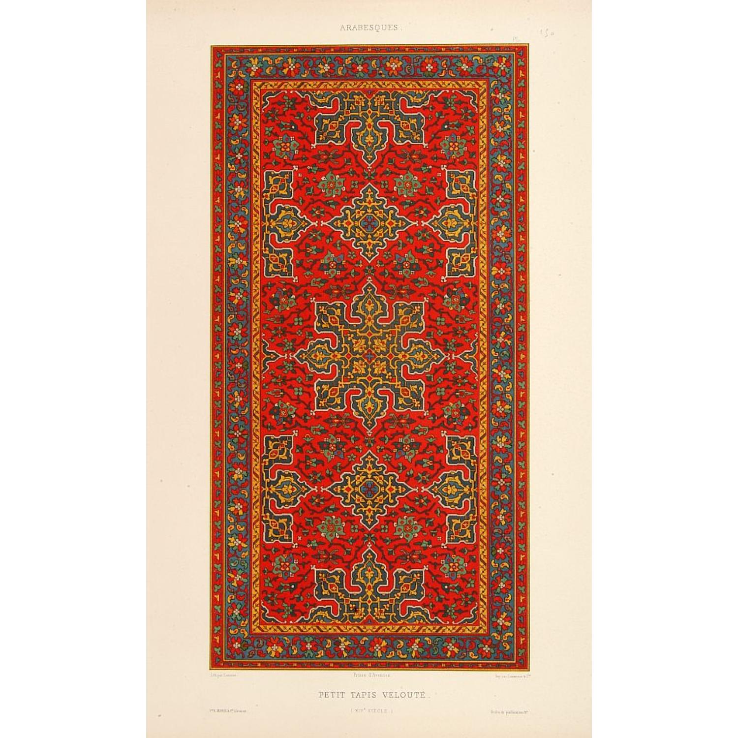 Petit tapis velouté.