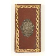 Calendrier de la cour, tiré des éphémérides, pour l'Année bissextile.. / Notebook bearing silver plates with the VOC monogram.
