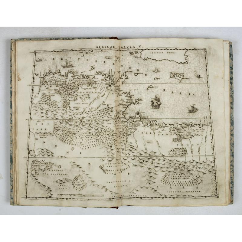 Livio Sanuto. Geografia di M. Livio Sanvto distinta in XII libri. Ne' quali, oltra l'esplicatione di molti luoghi di Tolomeo e della Bussola, ...