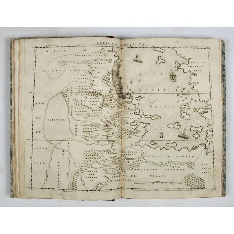 Livio Sanuto. Geografia di M. Livio Sanvto distinta in XII libri. Ne' quali, oltra l'esplicatione di molti luoghi di Tolomeo e della Bussola, ...